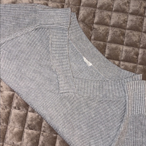 Women’s Garage Light Gray Crewneck Sweater - Picture 3 of 4